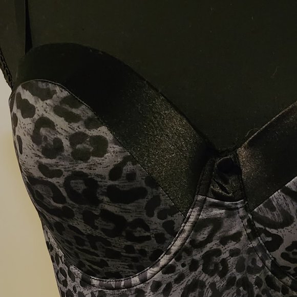 Marilyn Monroe slip 1X - Picture 2 of 3